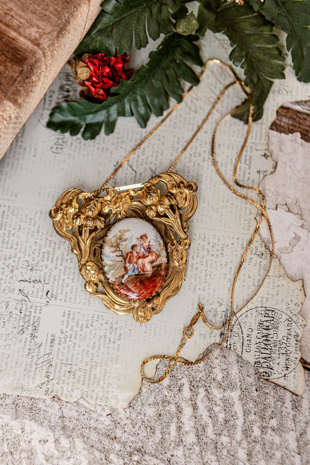 Antique Victorian Art Nouveau Necklace