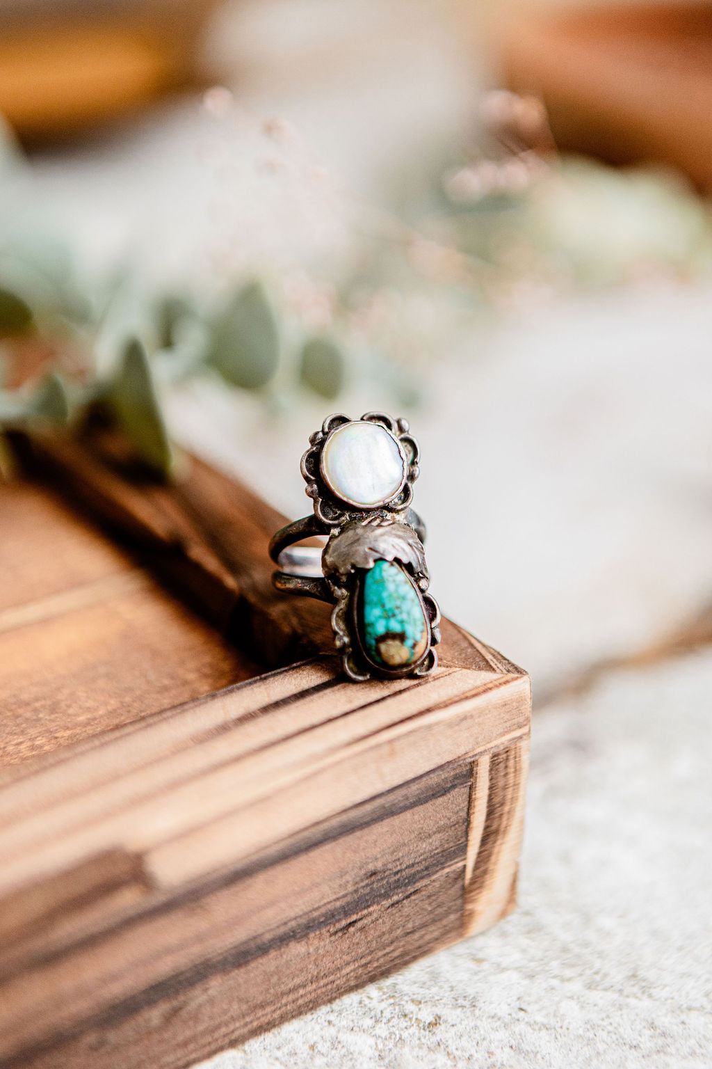 Vintage Turquoise & Mother of Pearl Ring
