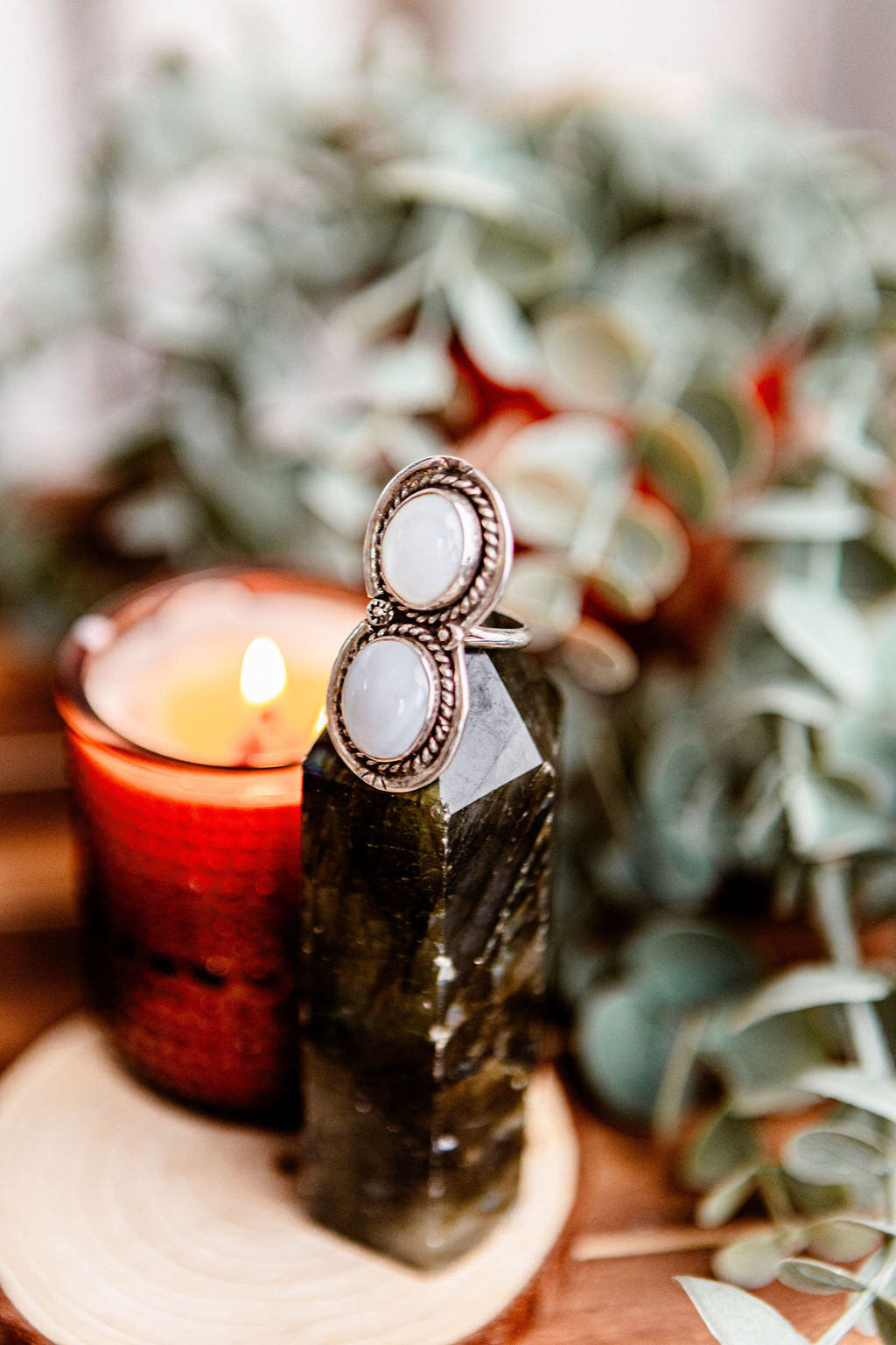 Vintage Mother of Pearl Ring